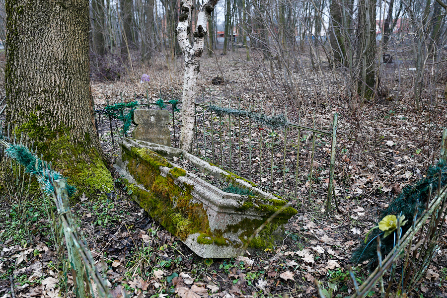 Горвласти не планируют менять назначение земель бывшего кладбища на Камской
