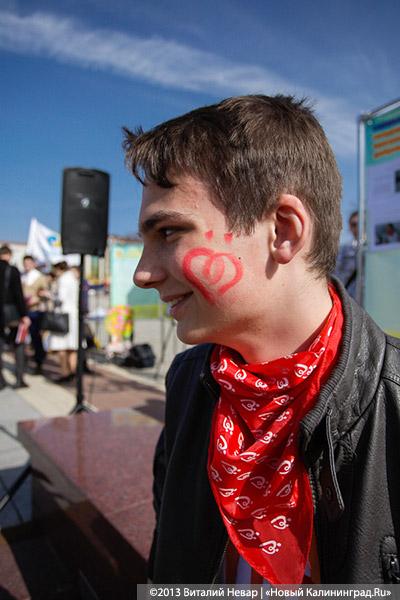«Добрый донор»: фоторепортаж со Дня донора на площади Победы