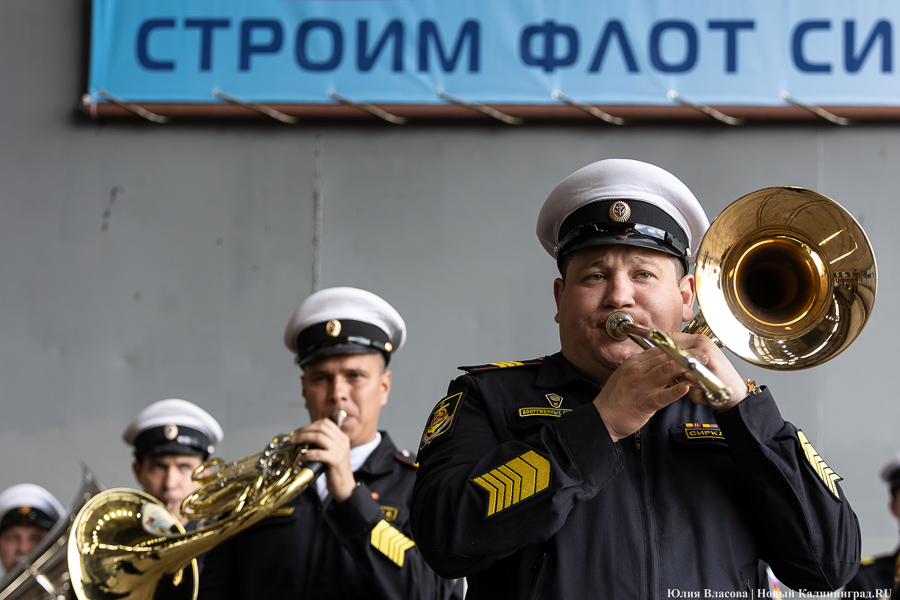 В Калининграде на заводе «Янтарь» заложили аварийно-спасательный ледокол «Анадырь» (фото)