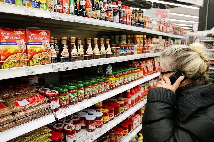 Стабильно дорого: как изменились цены в калининградских супермаркетах (мониторинг)