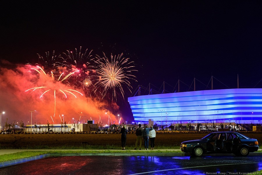 В Калининграде стартовал чемпионат фейерверков. Показываем, как это было (фото)